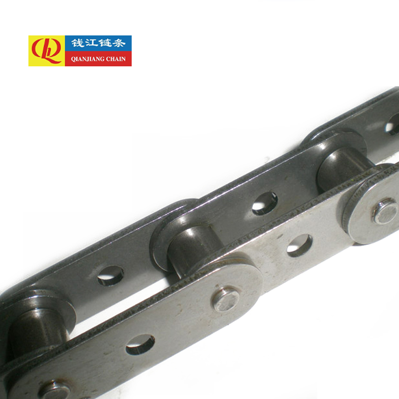 Förderketten mit doppelter Teilung und Mittellöchern